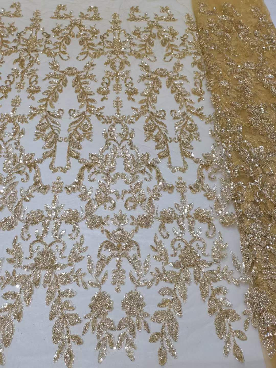 Custom Made Evening Party Gown - Crystal Mesh Fabric recensie en prijs