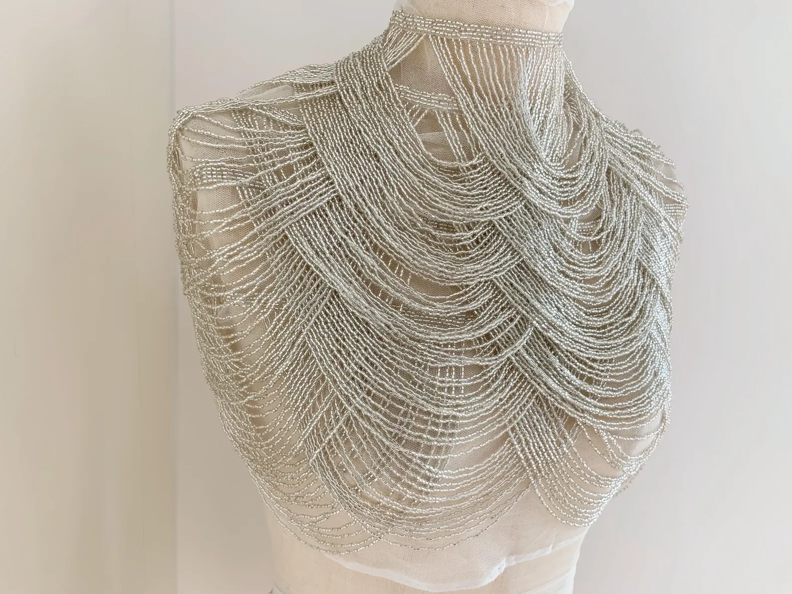 Light Blue Chains Cape Fabric, - Beaded Trim Fringe recensie en prijs