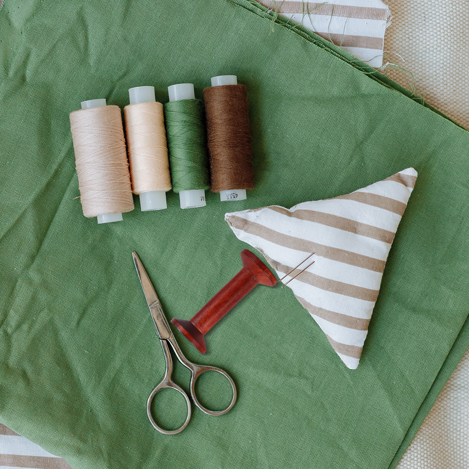 6Pcs Wooden Empty Spools for C - Embroidery Craft recensie en prijs