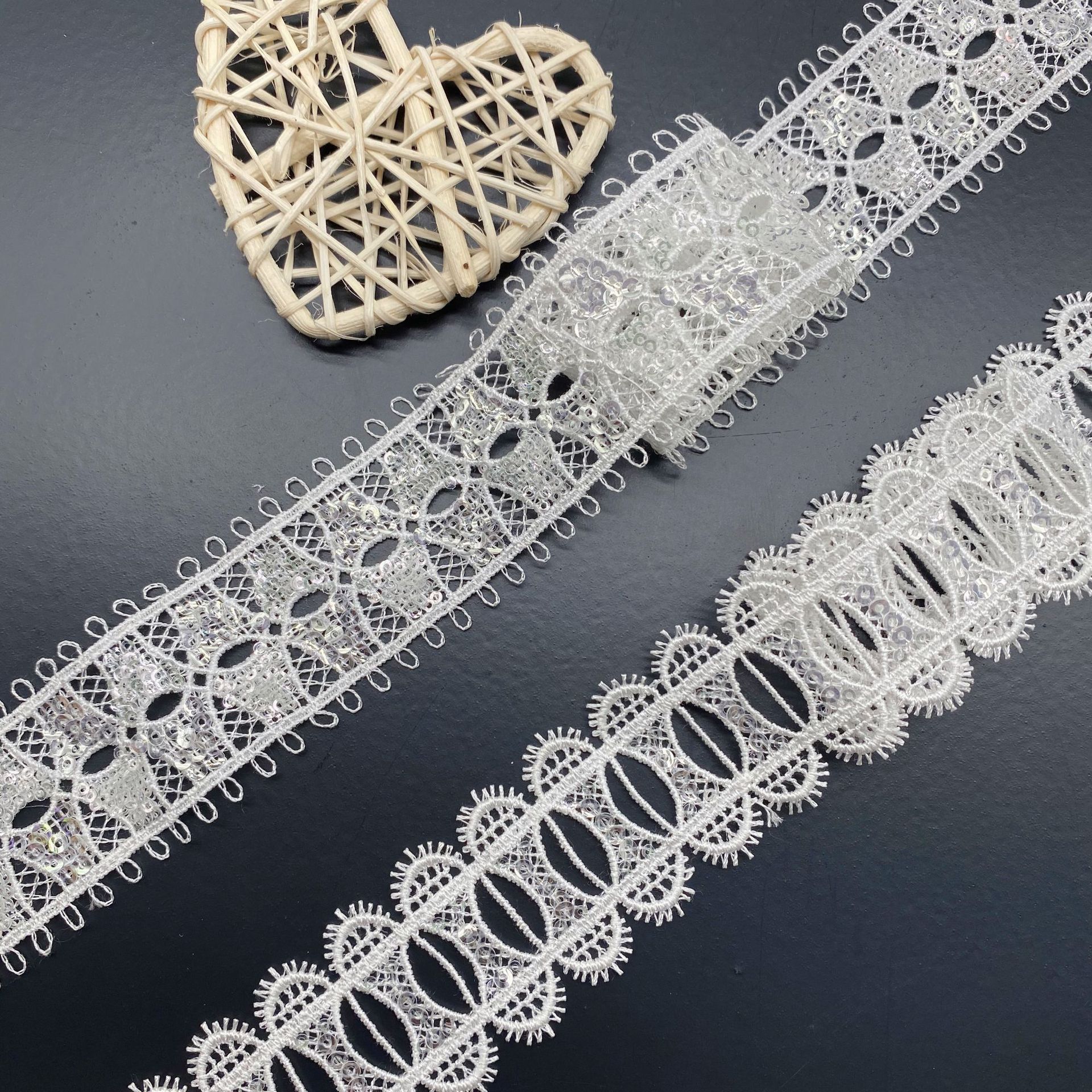 Hollow Wearable Sequins Ribbon - Lace Ribbon Trim recensie en prijs