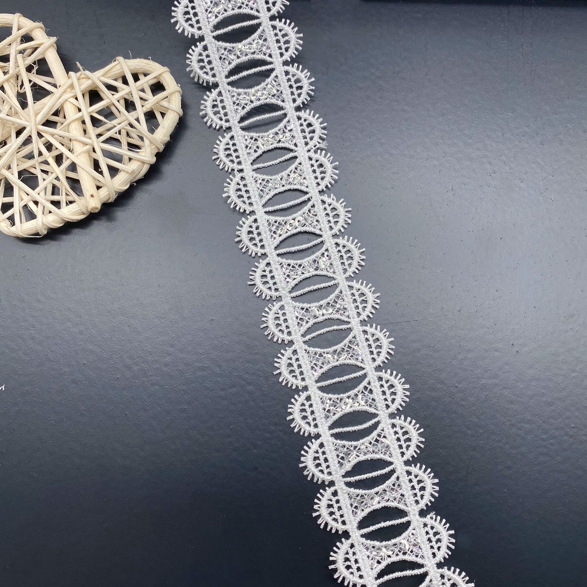 Hollow Wearable Sequins Ribbon - Lace Ribbon Trim recensie en prijs