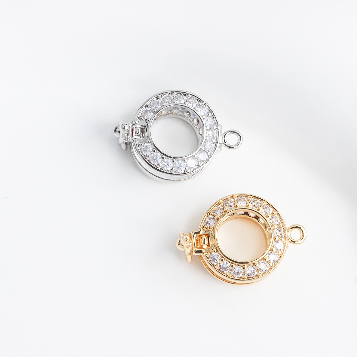 18K Real Gold-plated Zircon Ro - Pearl Trim Chain recensie en prijs